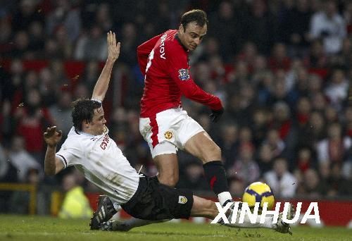  曼联门将失误送礼，客场不敌伯恩利陷入保级泥潭  