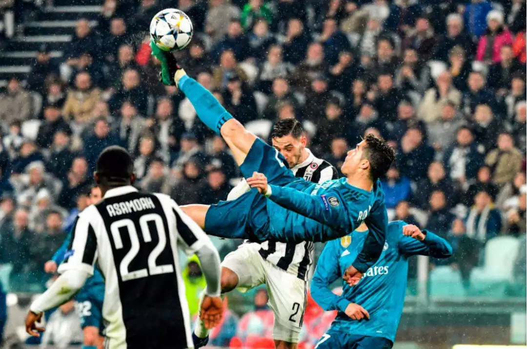  洛里昂老将宝刀未老，倒钩破门入选法甲本轮最佳进球