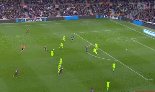  兰斯定位球战术奏效，头球制胜全取三分